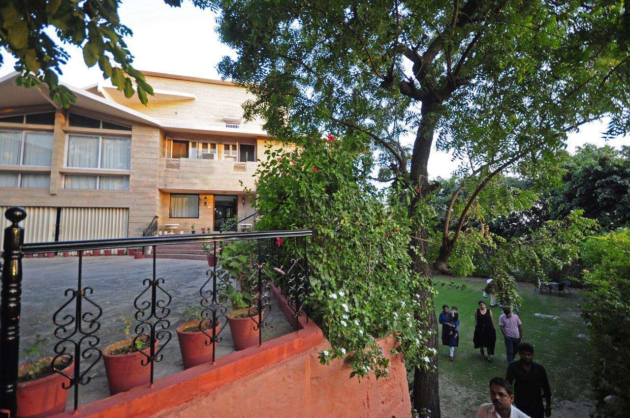 Ambavgarh Retreat Hotel Udaipur Exterior photo